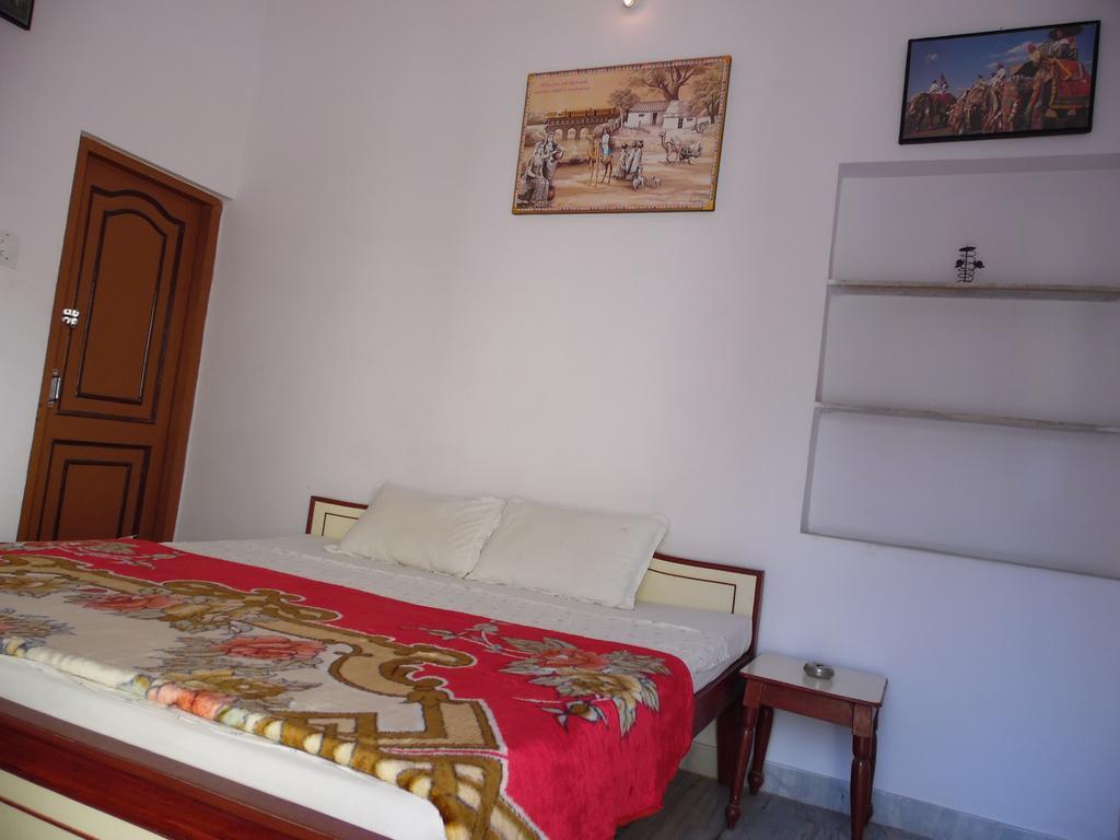 Keshav Palace Pushkar Exterior photo